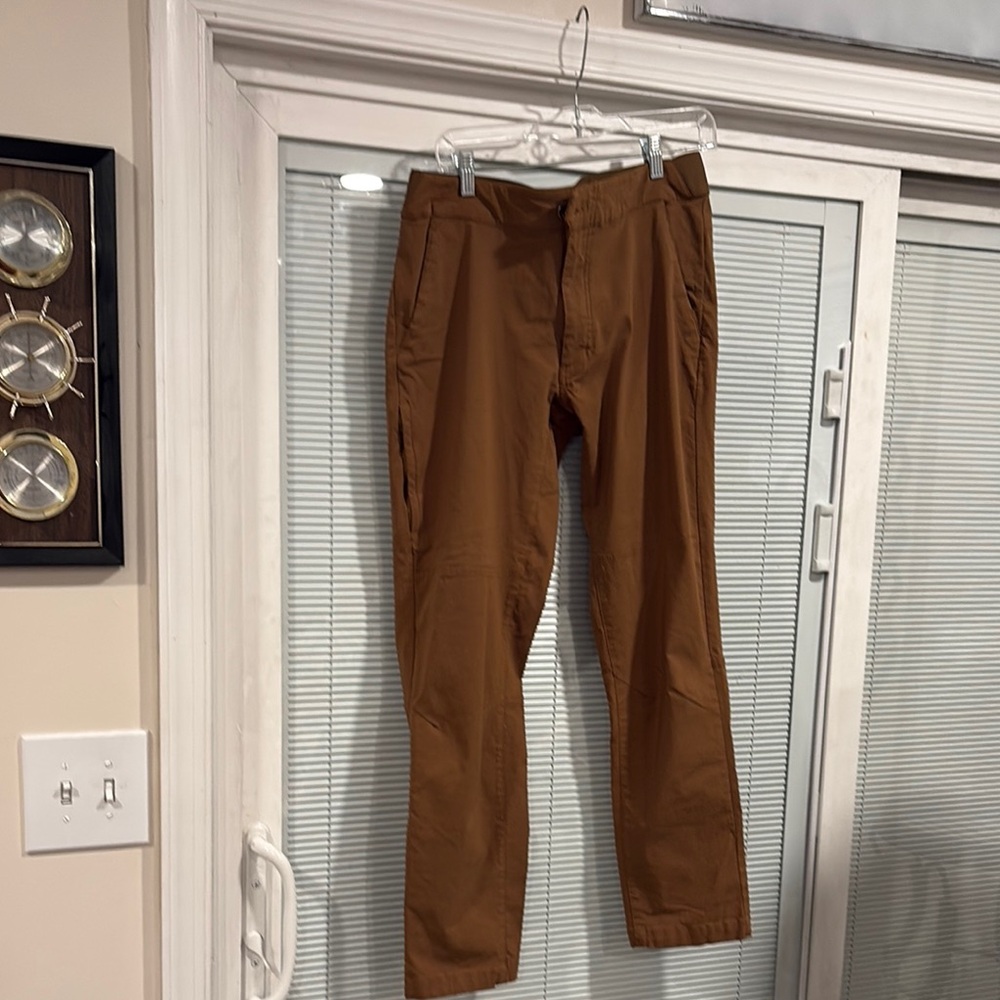 Men's Tan Chinos